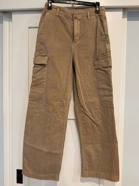 Women's Cargo Pants in Brown